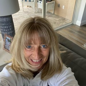 Meet your Posher, Jane